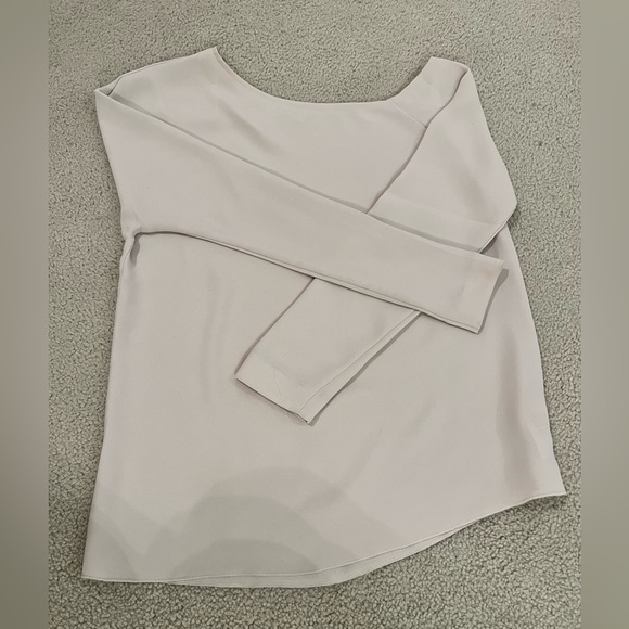 Babaton off shoulder blouse - Picture 2 of 4